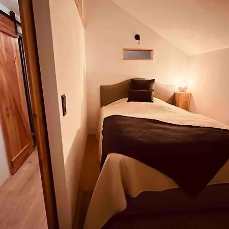 Chalet Stilvolles Und Komfortables Mit Weitblick Ebenfeld